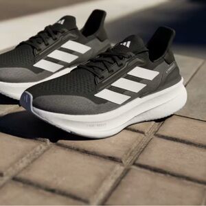 Adidas Men's Black and White Athletic Sneakers
